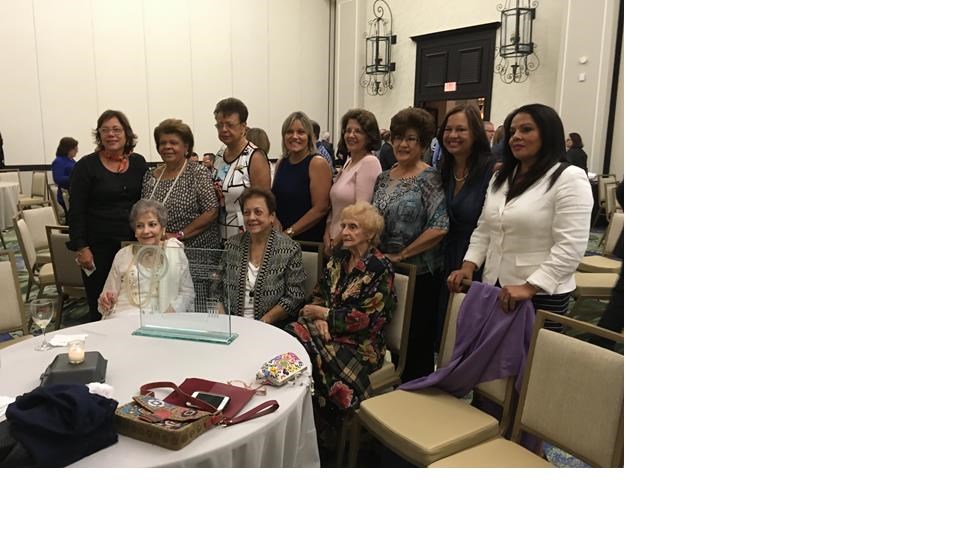 Obituario de Lic. Helga L. Pérez Ríos