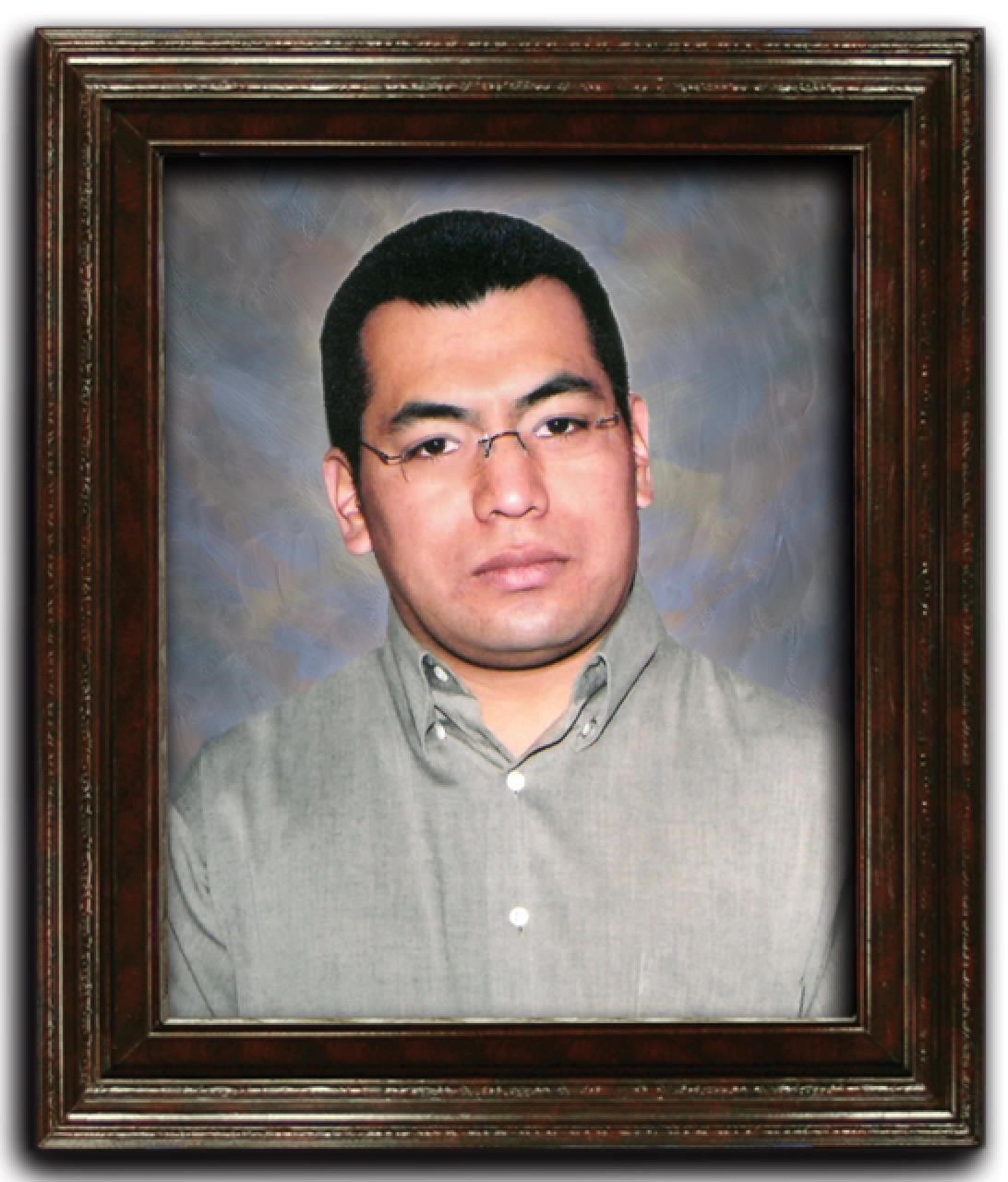 Obituary of Efren Ovidio Vicente