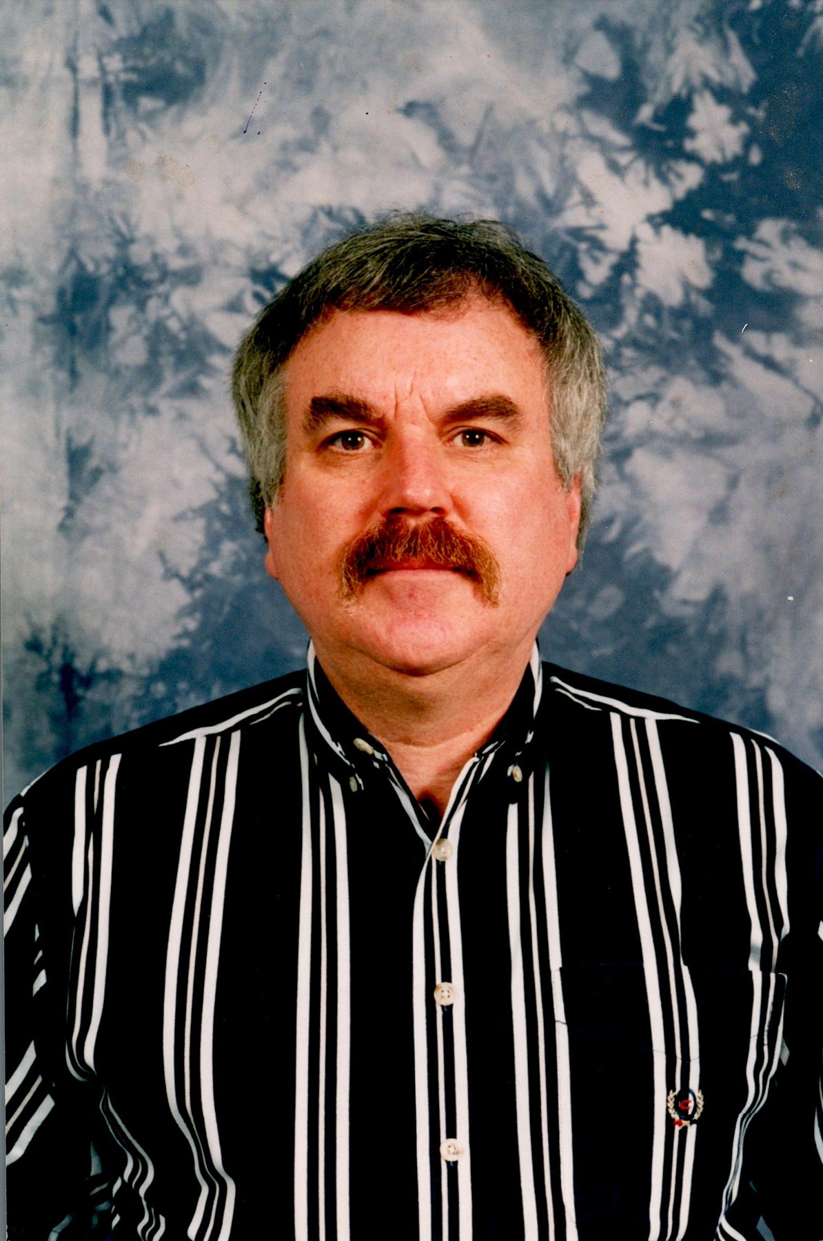 Obituary of Craig Gordon Van Zelfden