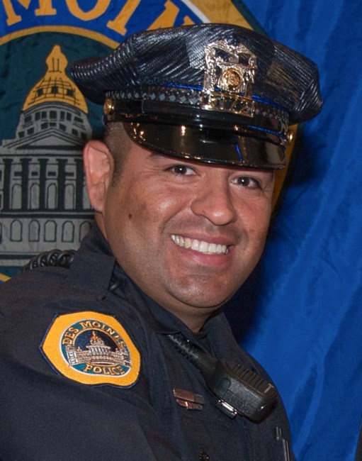 Avis de décès de Officer Carlos Bernabe Puente-Morales