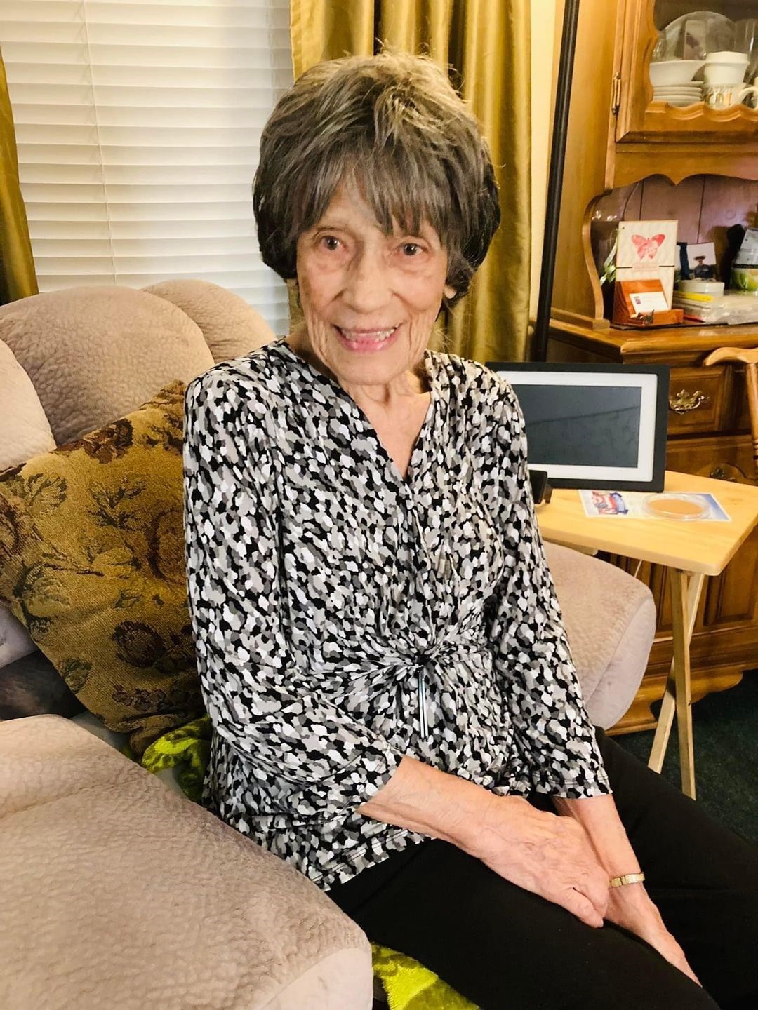 Obituary of Juanita Casper