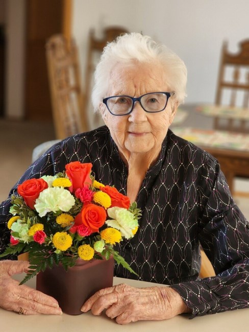 Obituary of Helen Lucile (Berry) Hovis