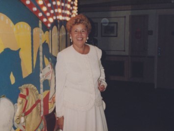 Obituary of Dorothy Adamkiewicz