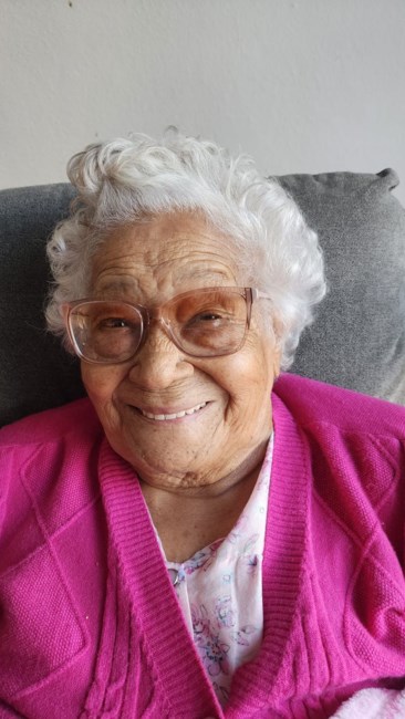 Obituario de Árida Luz Olivo Román