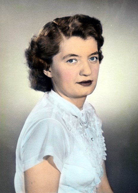 Obituary of Elizabeth "Betty" H. White