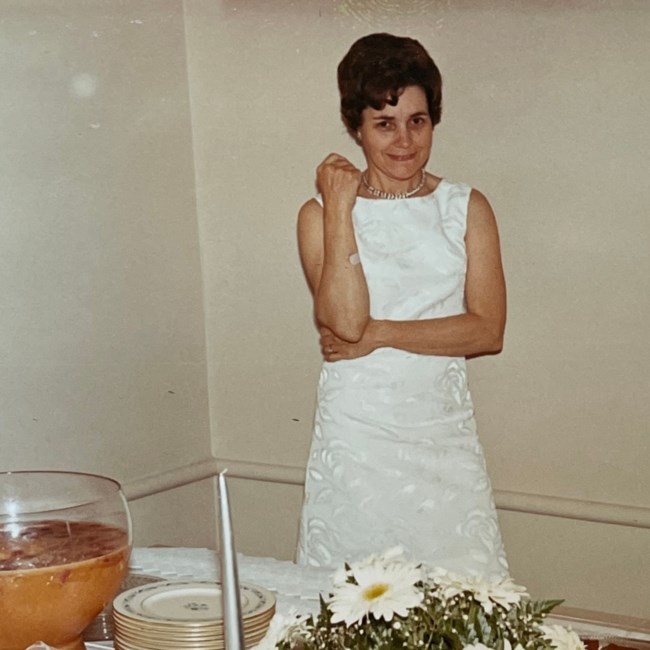 Obituary of Peggy Case Aertker