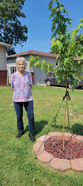Obituary of Carolyn June Aaron