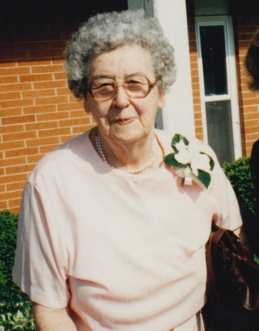 Obituary of Lura E. Roth
