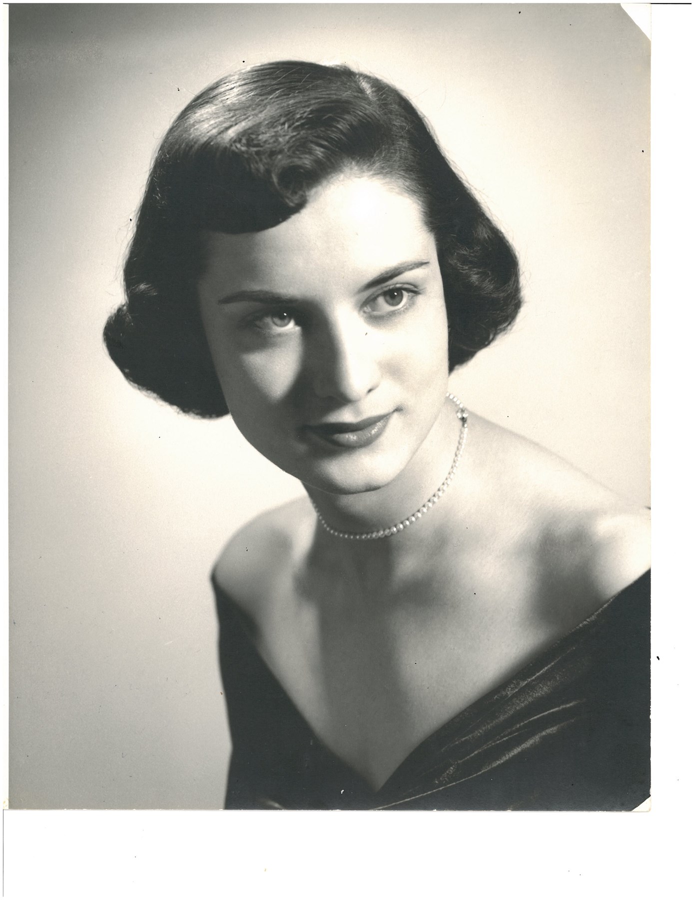 Obituary of Mary Warner Lutz