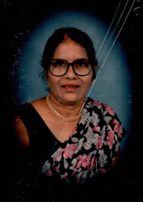 Obituary of Iris Zaki