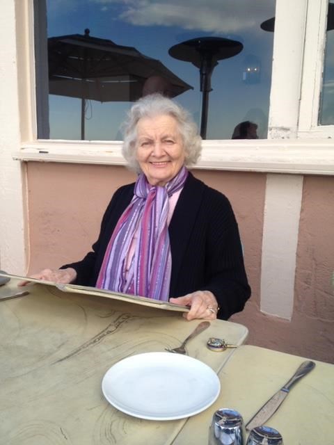 Obituary of Helen B Pretorius