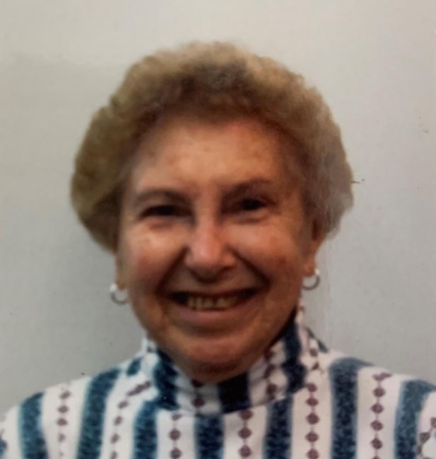 Obituary of Hildegard Bieber