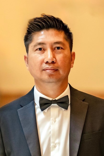 Obituario de Viet Vuong Nguyen