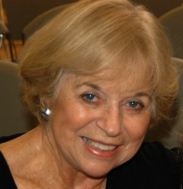 Obituary of Leslie Ruth Snodgrass Smith