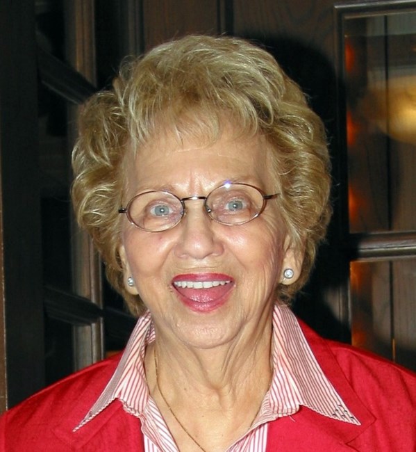 Obituario de Evelyn B. Mann