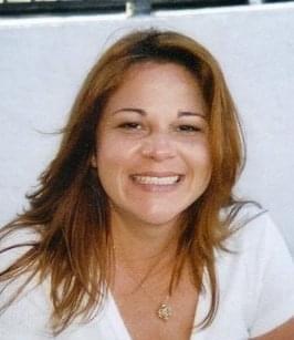 Obituary of Elizabeth "Beth" Ann McElveen
