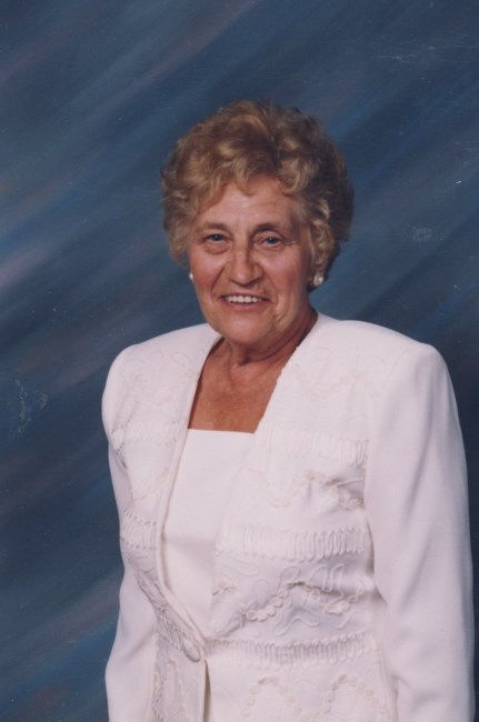 Obituary of Gloria E Lewis Licciardone