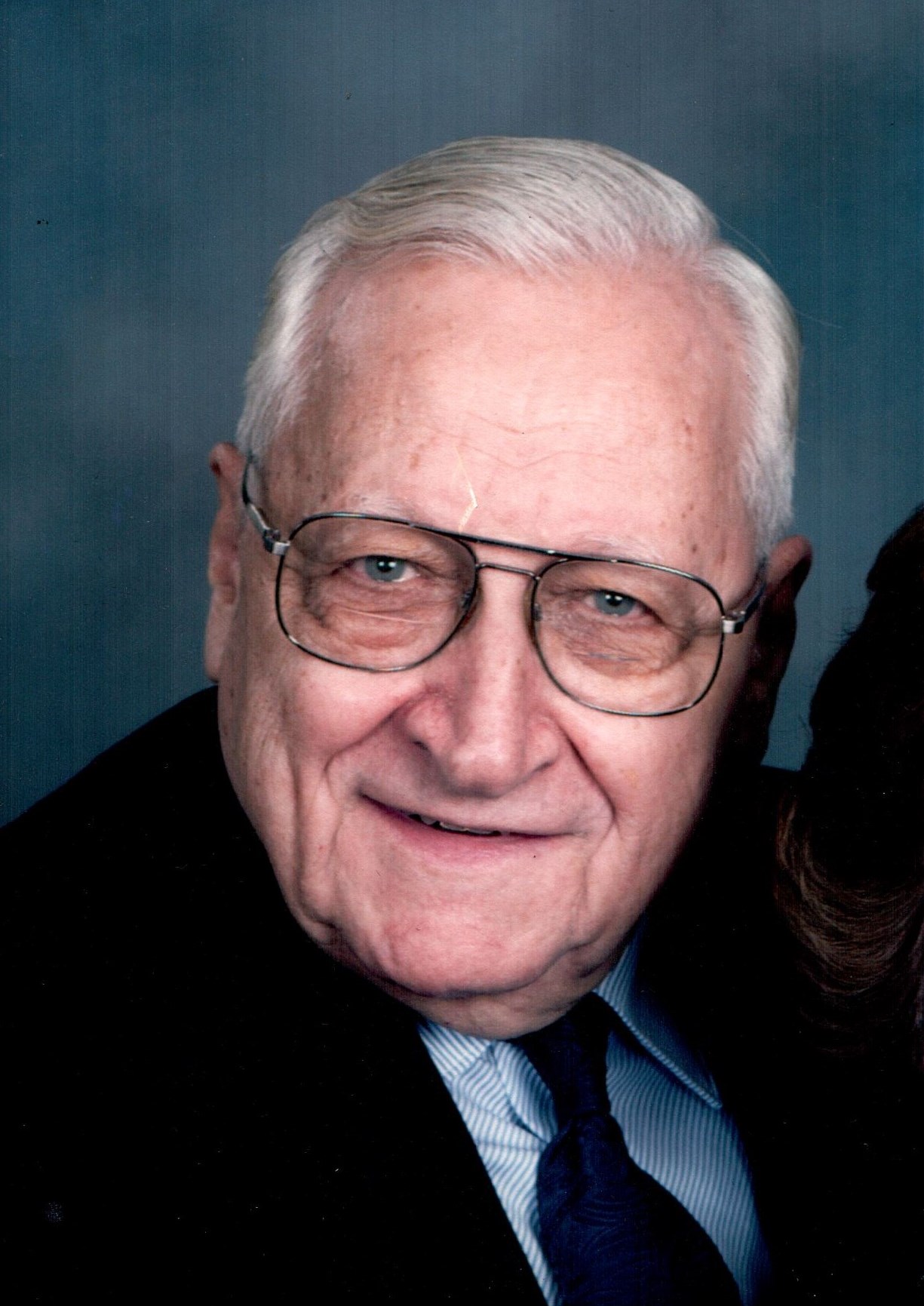 Nicholas J. Nickolas Obituary - Des Plaines, IL