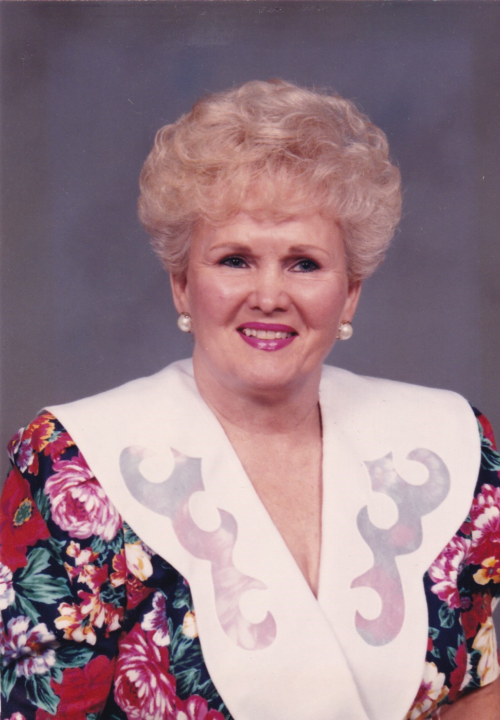 Obituary of Nelda Lou Wolf