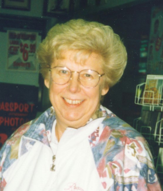 Obituary of Joan Elizabeth Young