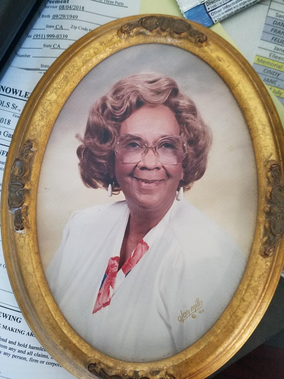 Obituary of Thelma Mae Woods Watson