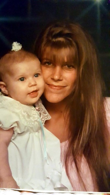 Avis de décès de Nicole "Nickie" Langley