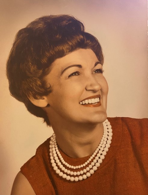 Obituary of Suzanna Elizabeth Summers