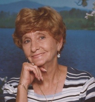 Obituary of Betty L Lareau