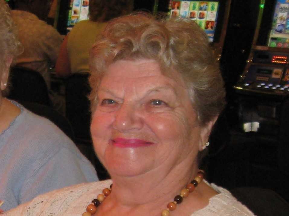 Obituary of Eleanor Trzeciak Lechert