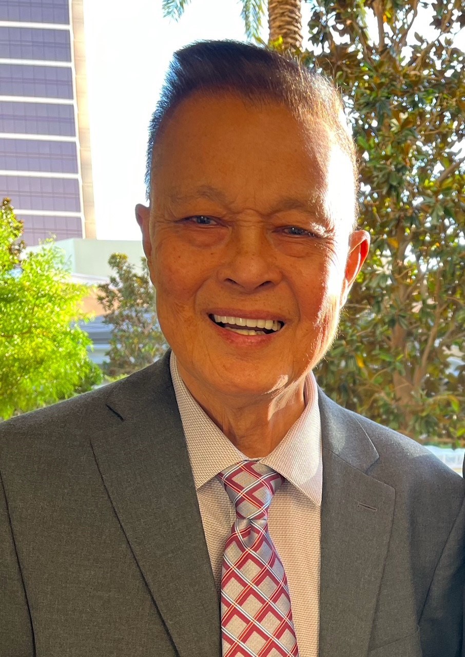 Obituary of Virgilio Manrique Page