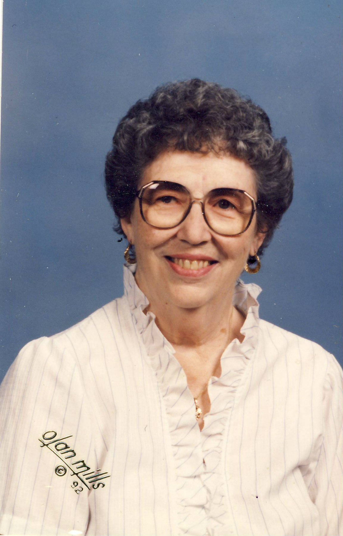 Obituary of Beth E Light