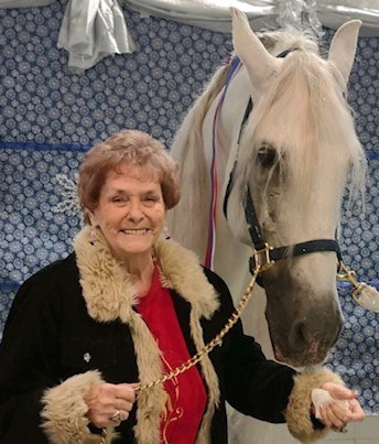 Obituary of Maxine "Mikey" C. Hulse