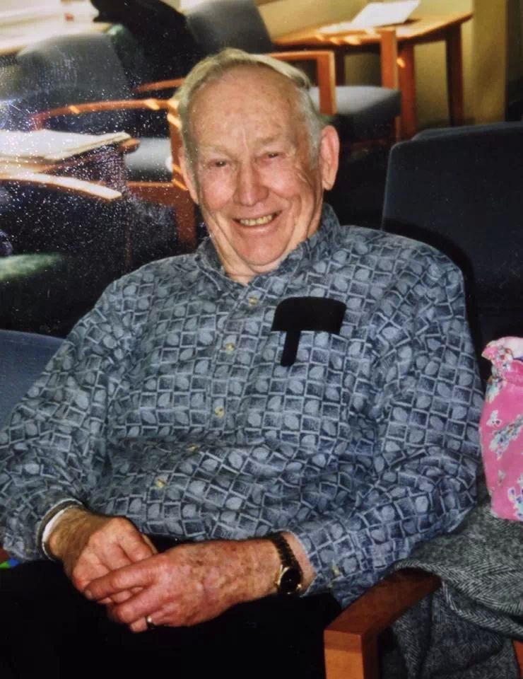 Avis de décès de Kenneth "Elmer" Parker