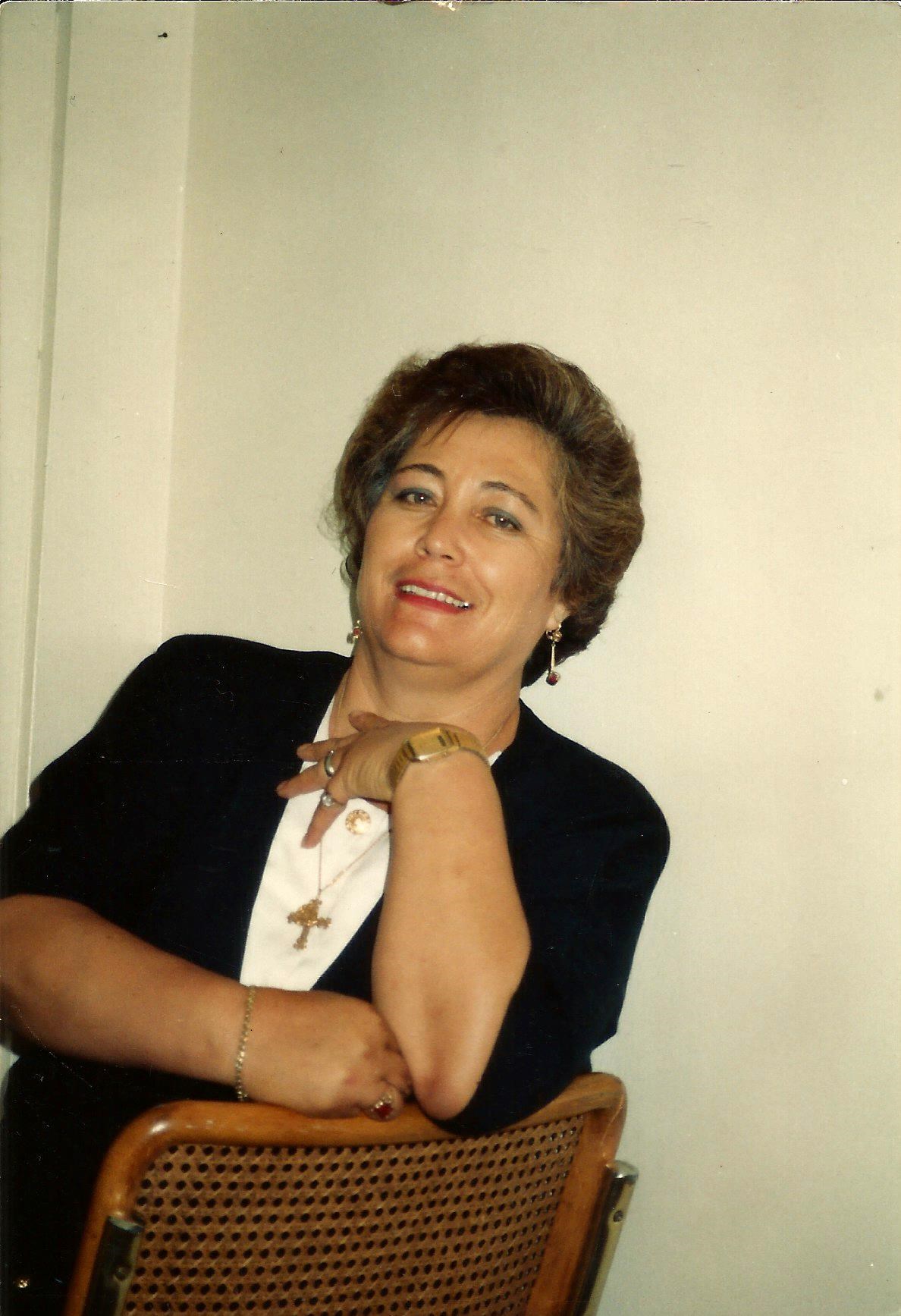 Obituary of Esperanza Jauregui Sanchez