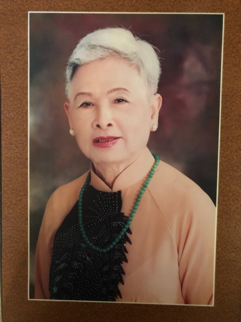 Obituary of Dac Thi Bach