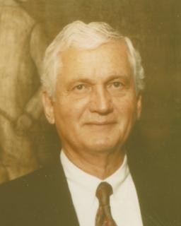 Obituario de James P. McGilley, Jr.